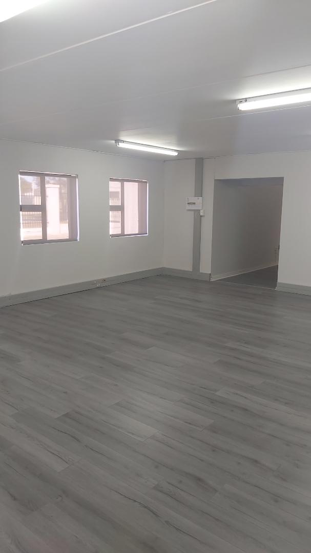 To Let commercial Property for Rent in Walmer Eastern Cape